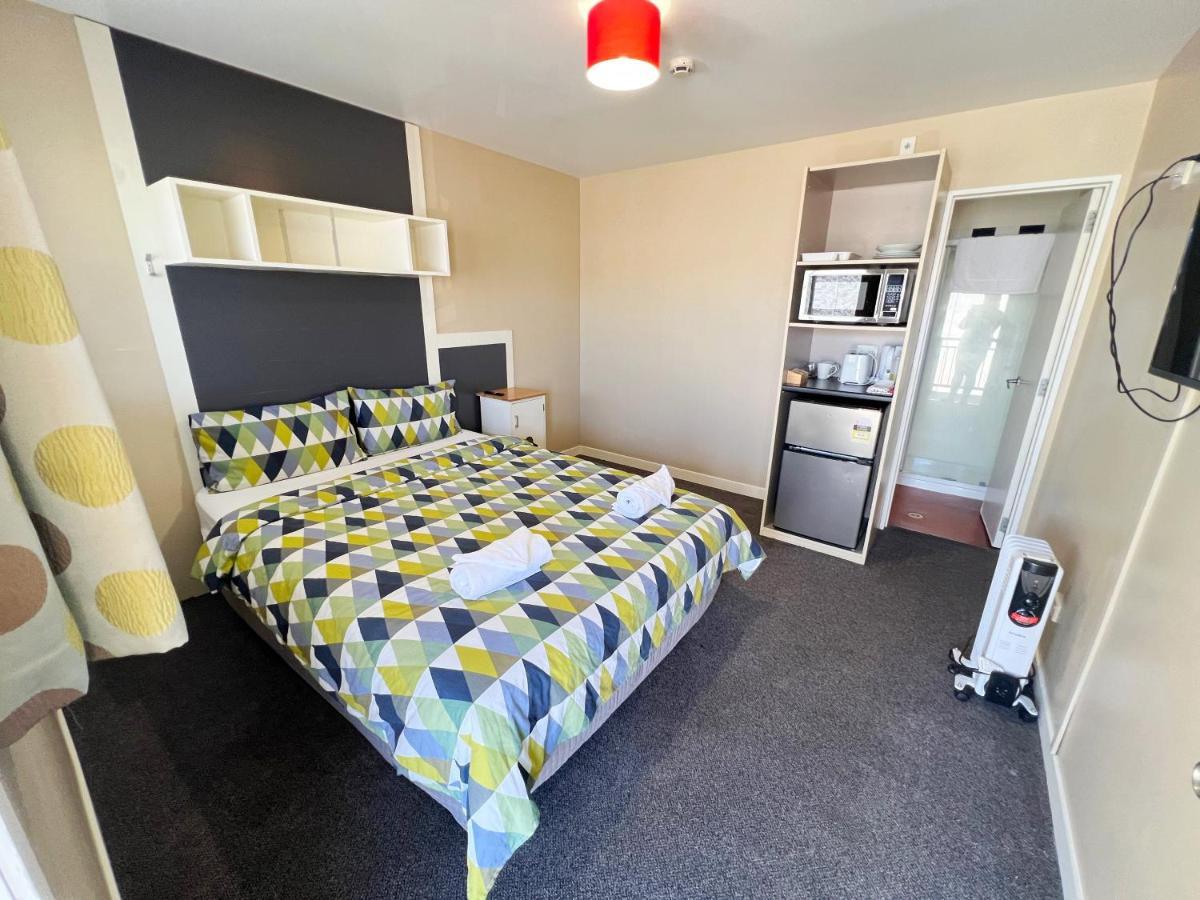 Astray Motel Rotorua Bagian luar foto
