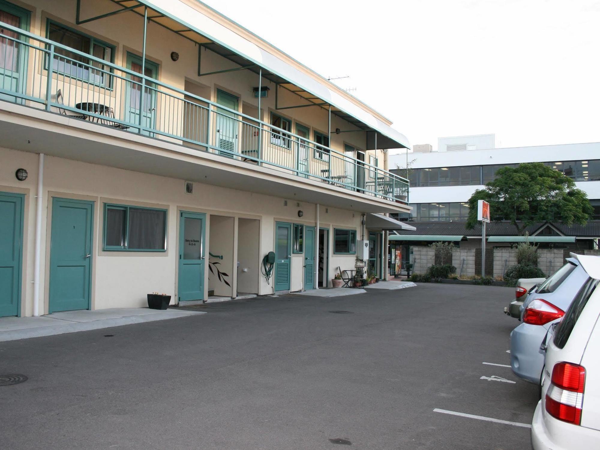 Astray Motel Rotorua Bagian luar foto